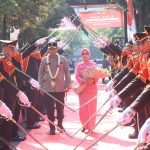 Kedatangan Kapolda Jatim Irjen Pol Drs Nanang Avianto,M.Si di Sambut dengan Tradisi